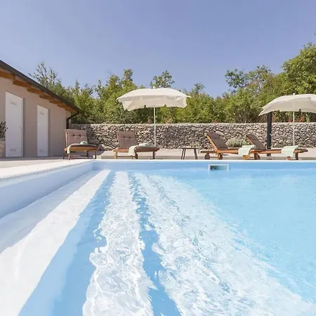 Aurea Villa With Private Pool - Labin - Happy Rentals Feriehus *