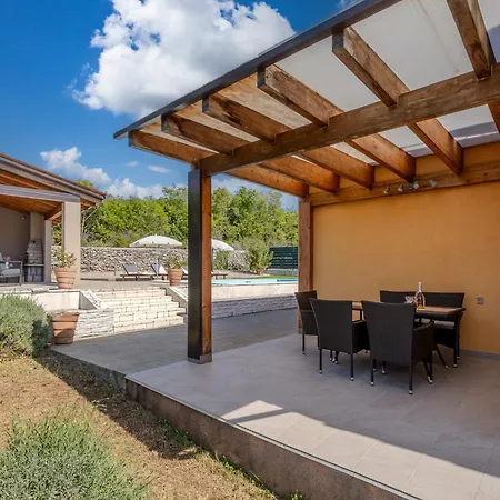 Feriehus Aurea Villa With Private Pool - Labin - Happy Rentals
